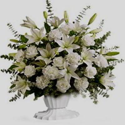 Boonton Florist | All White Sympathy