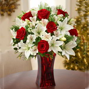 Boonton Florist | Christmas Vase